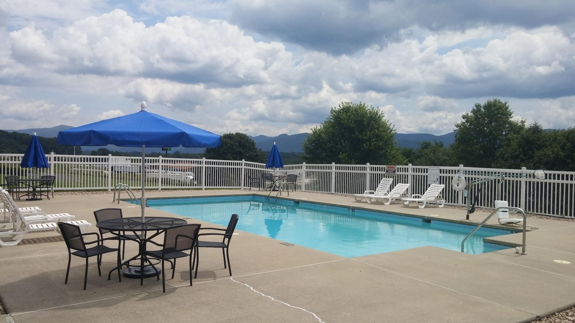 Comfort Inn & Suites Raphine - Lexington Near I-81 And I-64 Exteriör bild